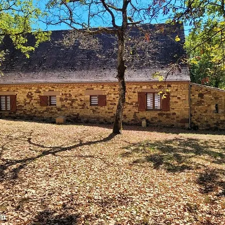 Hébergement de vacances De Lacépède, Proumeyssac, Périgord